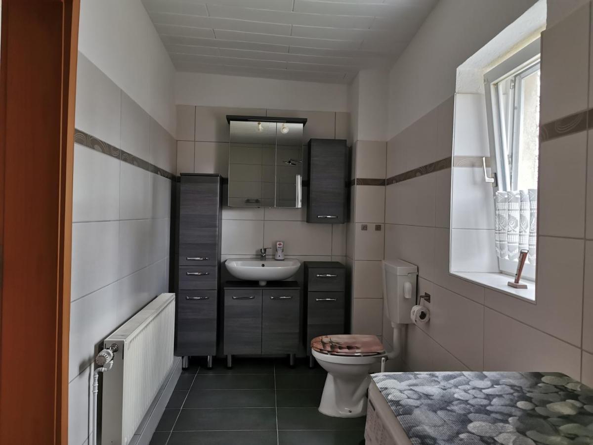 Ferienwohnung Am Stadtrand Garz Ruegen Exteriör bild